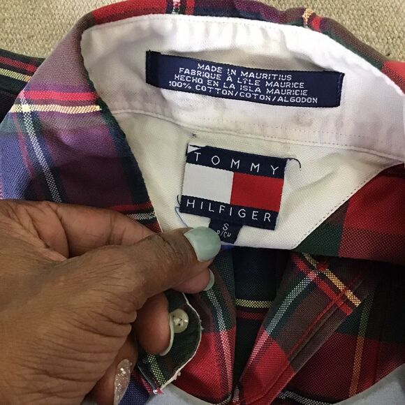 Tommy Hilfiger Vintage Shirt Button Down Plaid Size Small Mens 90's crest VGC - Picture 8 of 10